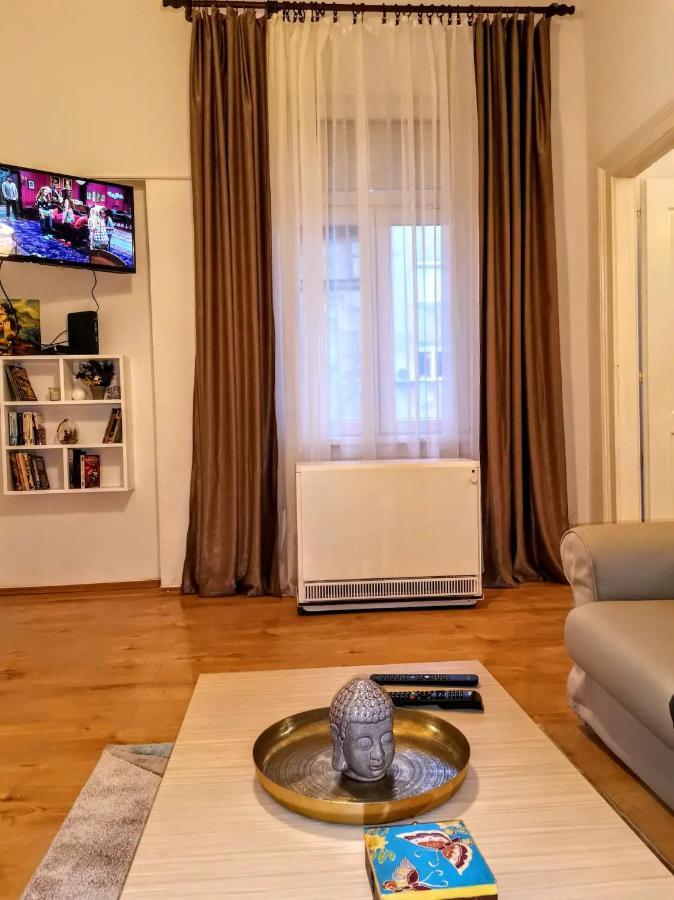 Flat In Center, 45m2 *